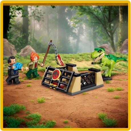 Конструктор Транспортный грузовик для юного тираннозавра LEGO® Jurassic World (77978) - фото 4
