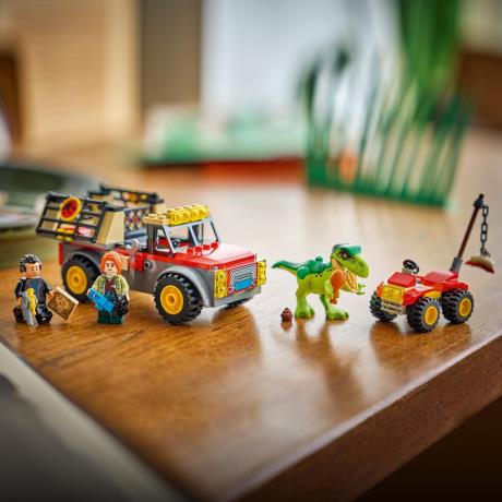 Конструктор Транспортный грузовик для юного тираннозавра LEGO® Jurassic World (77978) - фото 10