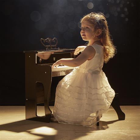 Детское пианино Hape 30 клавиш со стульчиком и подсветкой черный (E0631) - фото 1