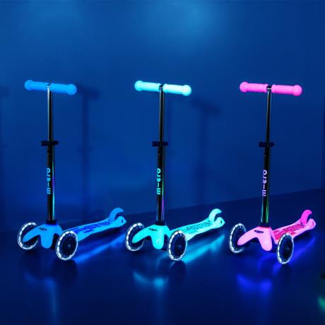 Триколісний самокат Micro Mini Deluxe Glow LED світний рожевий (MMD217) - фото 8