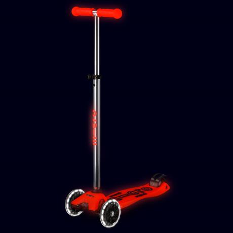 Триколісний самокат Micro Maxi Deluxe Glow LED світний червоний (MMD368) - фото 1
