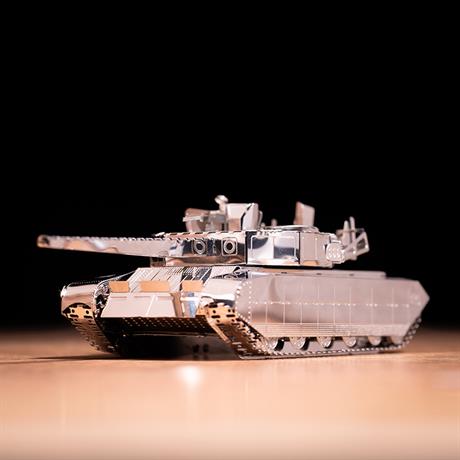Коллекционная модель-конструктор Metal Time Oplot T-84 ОПЛОТ украинский танк (MT058) - фото 1