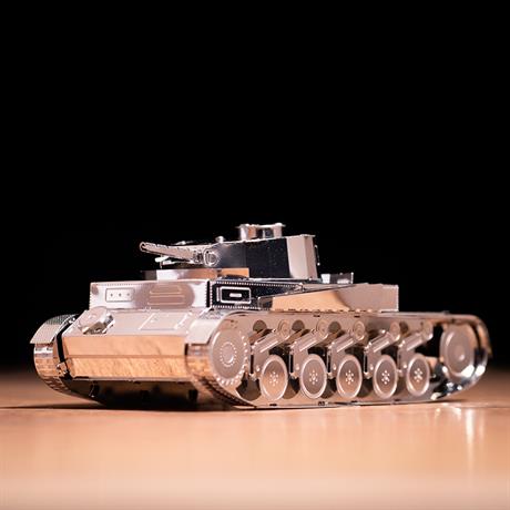 Коллекционная модель-конструктор Metal Time Pz.Kpfw. II танк (MT060) - фото 1