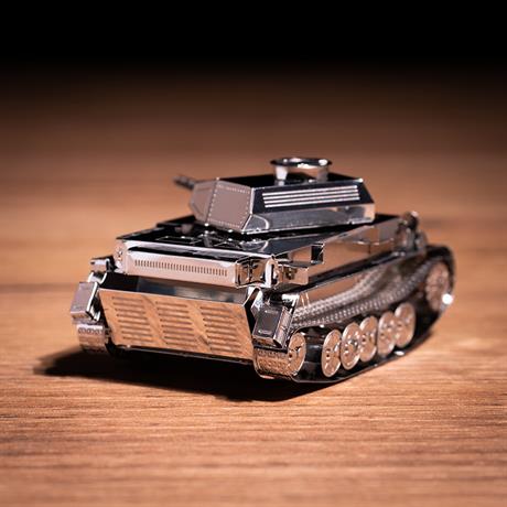 Коллекционная модель-конструктор Metal Time Pz.Kpfw. II Ausf. G танк World of Tanks (MT061) - фото 1