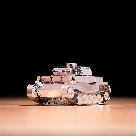 Коллекционная модель-конструктор Metal Time Pz.Kpfw. II Ausf. G танк World of Tanks (MT061) - фото 7