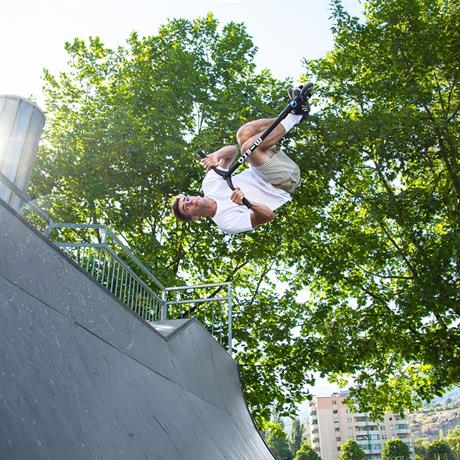 Самокат двухколесный Micro Ramp черный (SA0190) - фото 9