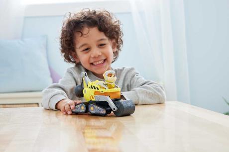 Игровой набор Paw Patrol Большие грузовики Большой спасательный автомобиль-трансформер с водителем Крепышом (SM17776/4997) - фото 7
